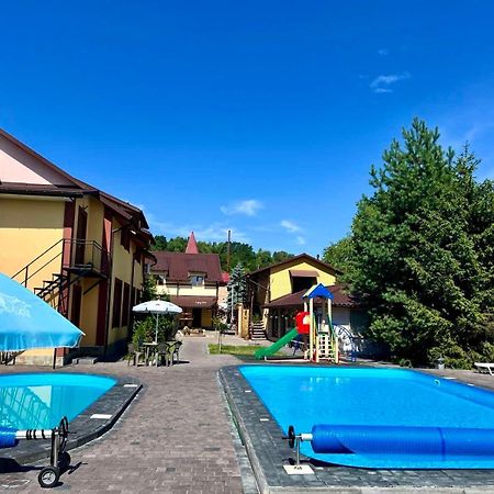 Sadyba Magnat Hotel Dilyatyn 외부 사진